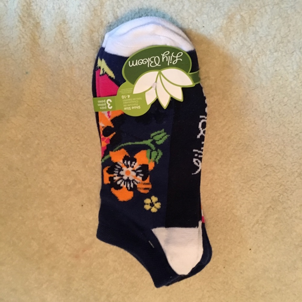 lily bloom socks
